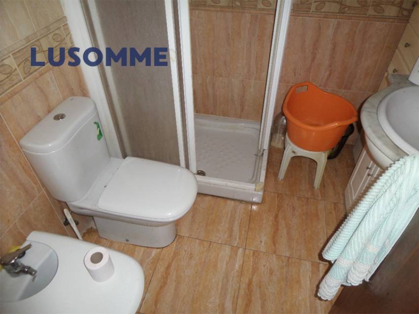 Descripción 478 - Piso en venta en Carrer Astúries, en Las Islas, la mejor zona de Puerto de Sagunto.

A 6 minutos a pie (500m) de la playa, con vistas al