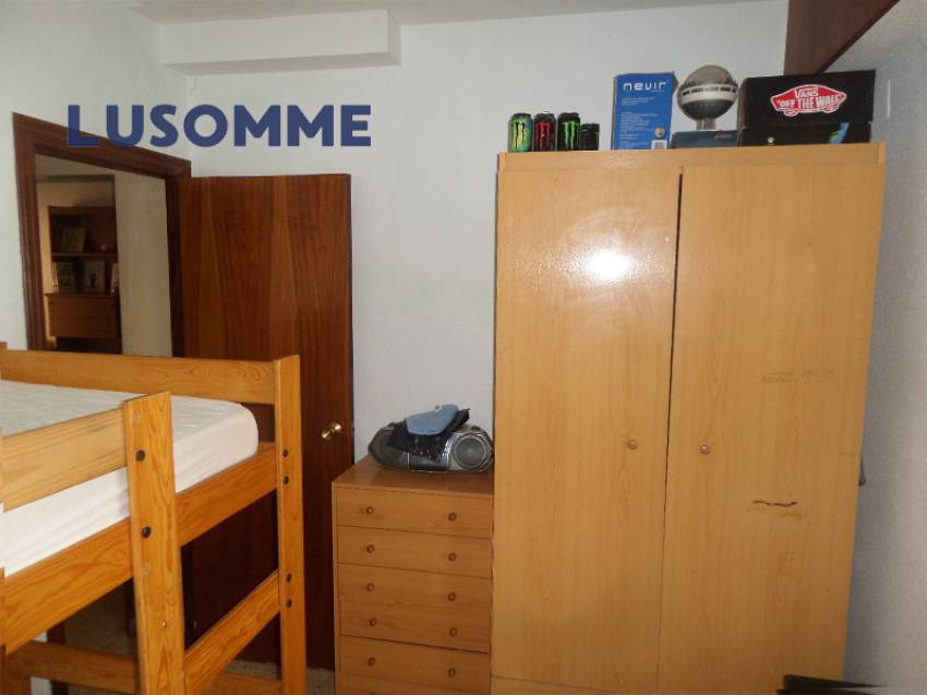 Descripción 478 - Piso en venta en Carrer Astúries, en Las Islas, la mejor zona de Puerto de Sagunto.

A 6 minutos a pie (500m) de la playa, con vistas al