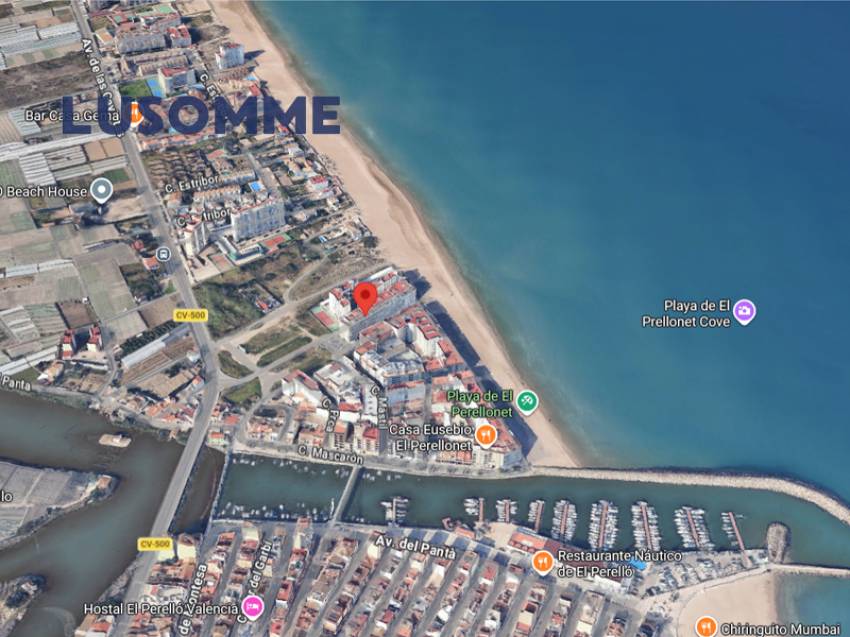 Descripción 493 - Local en venta en calle Escotilla, en El Perellonet.
A 22 km de Valencia.

Situado a pie de calle en edificio construido en 1960.

Loc